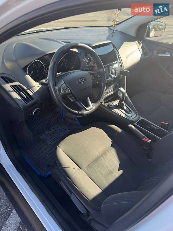 Седан Ford Focus 2016 в Одесі фото 15 Седан Ford Focus 2016 в Одесі