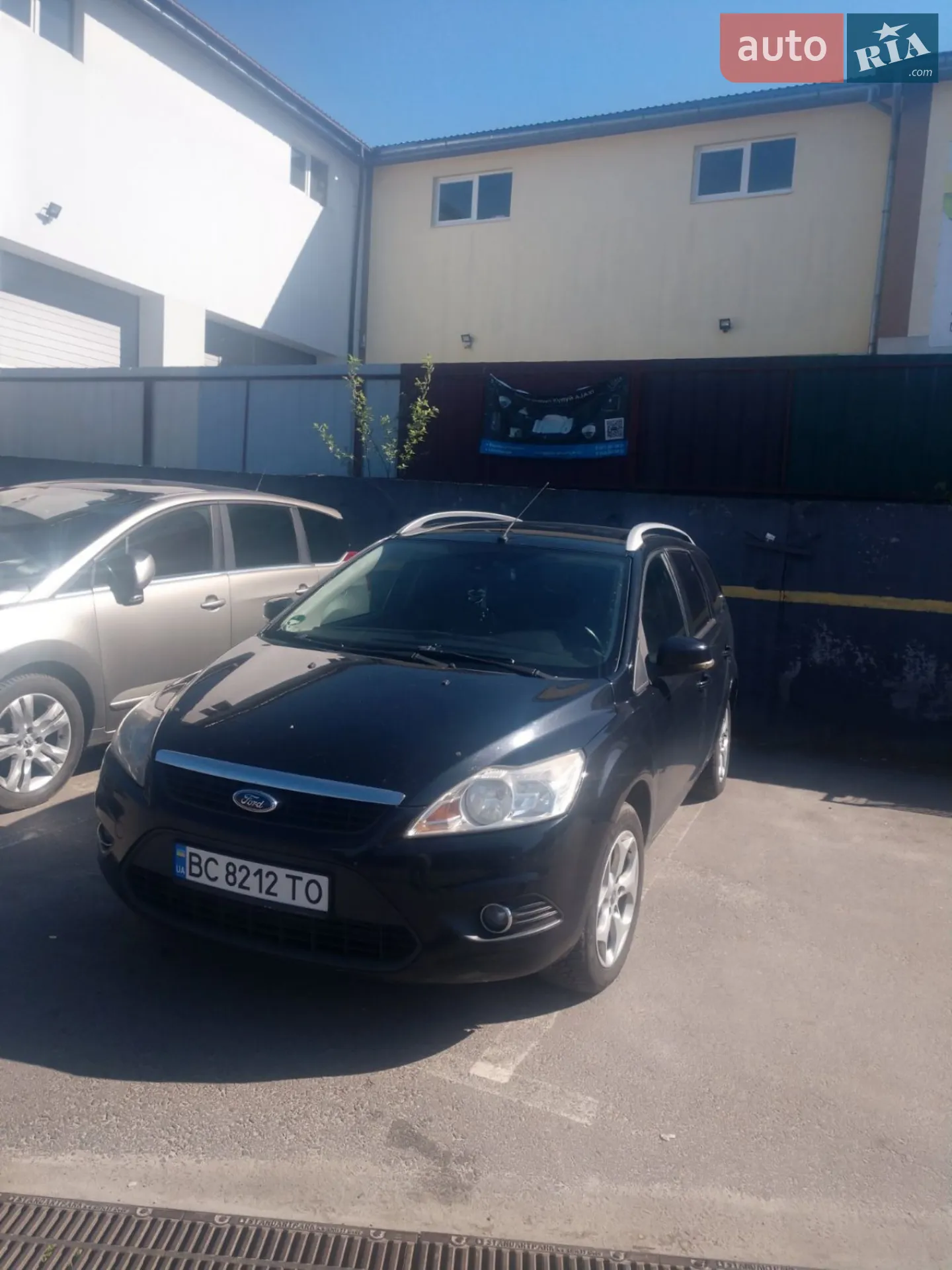 2010 Ford Focus - мініатюра 17