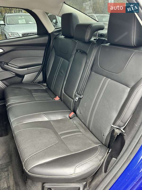Седан Ford Focus 2013 в Сумах