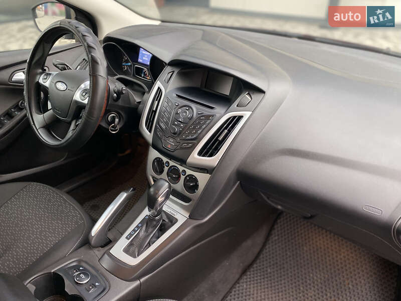 Хетчбек Ford Focus 2012 в Києві