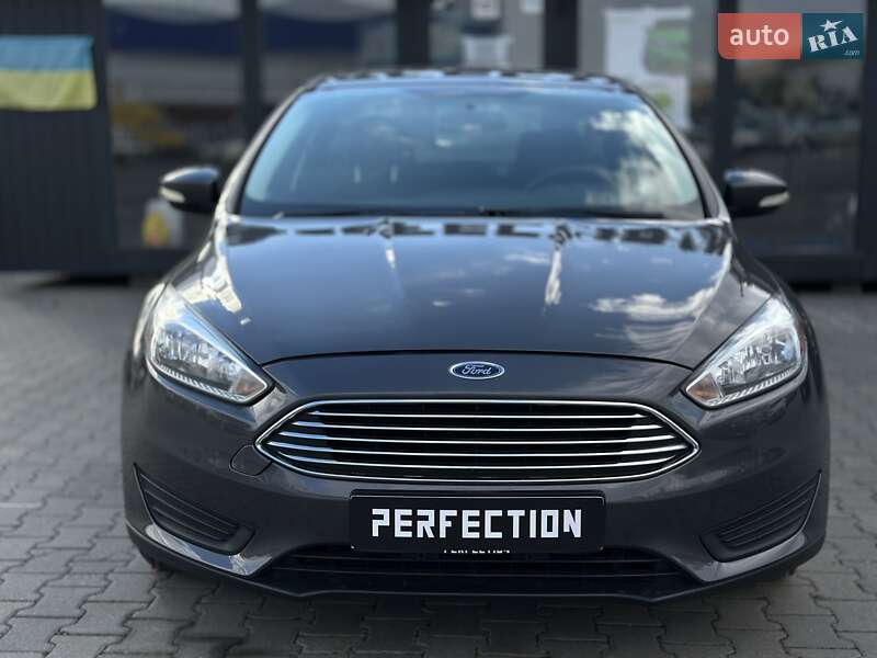 Седан Ford Focus 2016 в Черновцах
