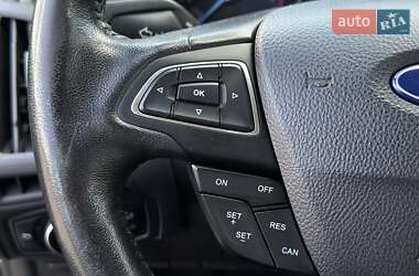 Седан Ford Focus 2016 в  фото 26 Седан Ford Focus 2016 в