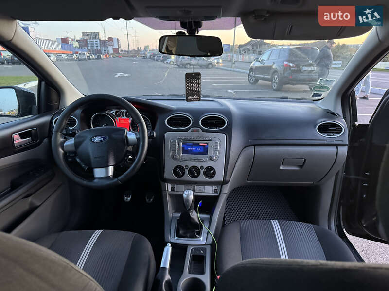 Универсал Ford Focus 2010 в Луцке