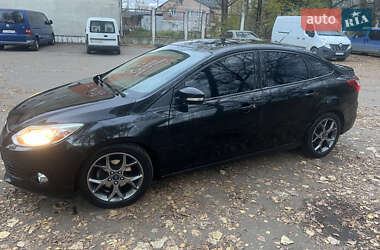 Седан Ford Focus 2013 в 