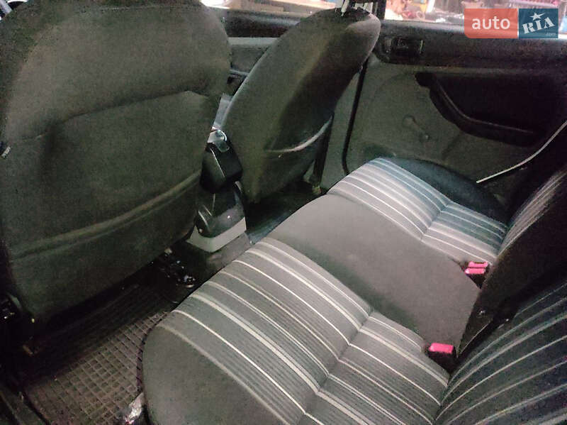 Хэтчбек Ford Focus 2011 в Черкассах фото 9 Хэтчбек Ford Focus 2011 в Черкассах