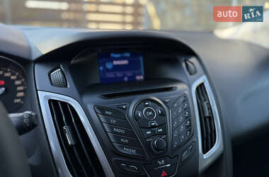 Универсал Ford Focus 2012 в 