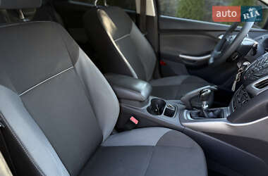 Универсал Ford Focus 2012 в 