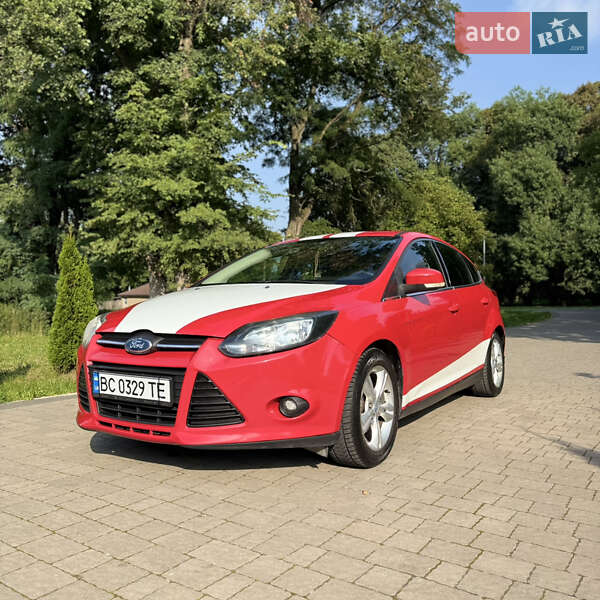 Хэтчбек Ford Focus 2011 в Львове
