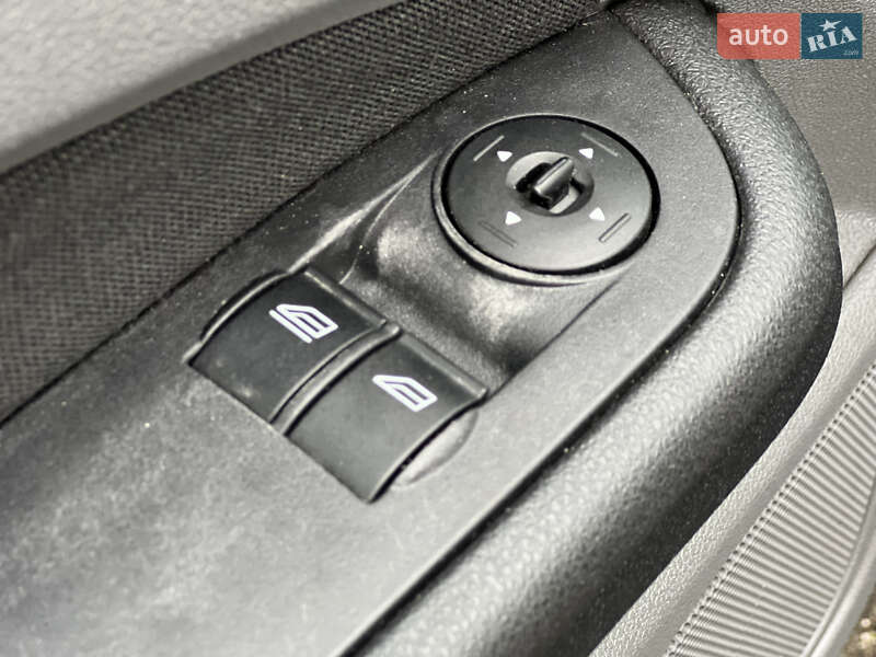 Универсал Ford Focus 2010 в Киеве фото 8 Универсал Ford Focus 2010 в Киеве