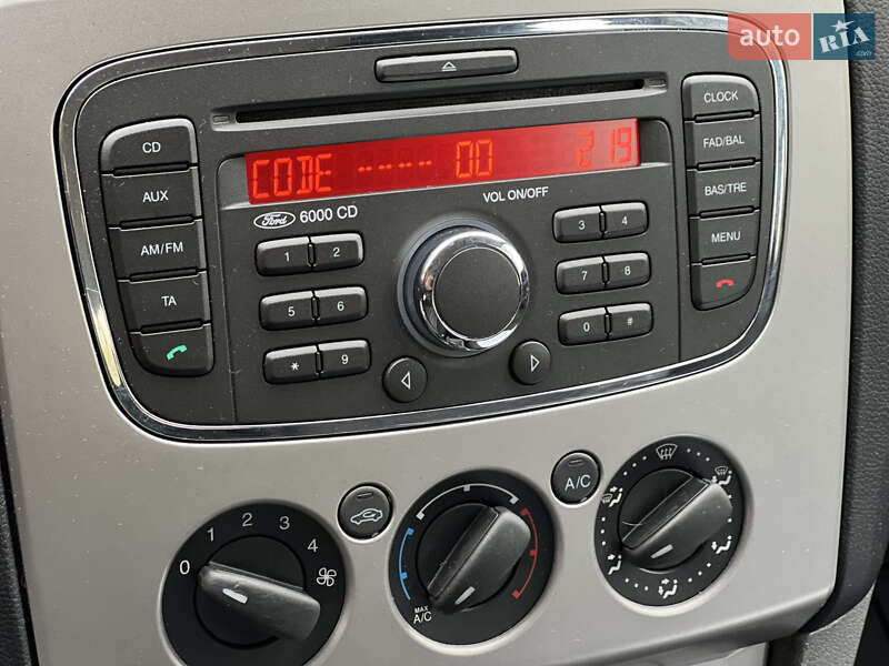 Универсал Ford Focus 2010 в Киеве фото 10 Универсал Ford Focus 2010 в Киеве