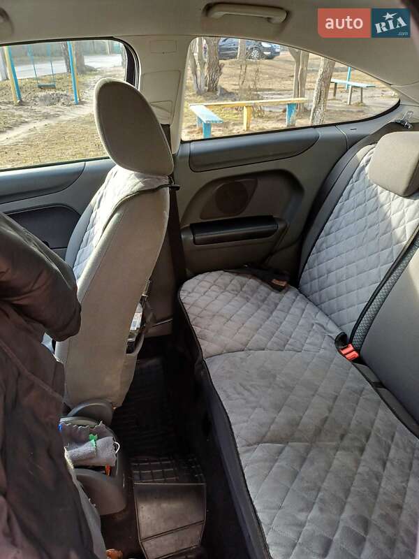 Хетчбек Ford Focus 2007 в Славуті