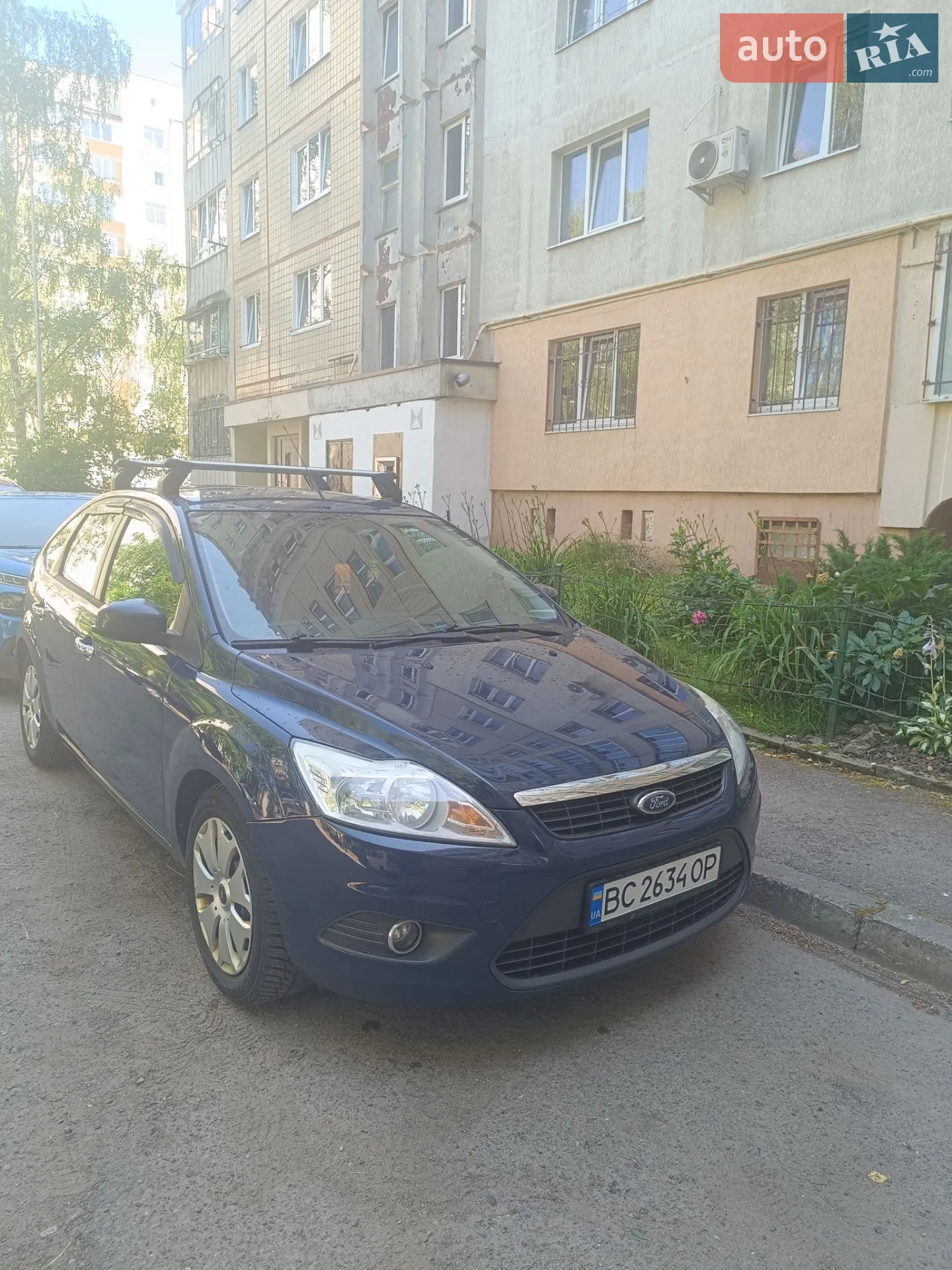 2010 Ford Focus - мініатюра 10