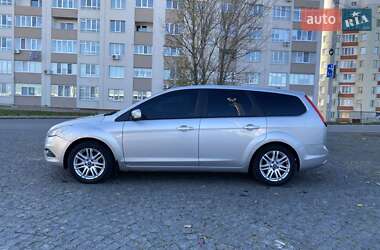 Універсал Ford Focus 2010 в  фото 7 Універсал Ford Focus 2010 в