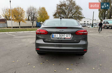 Седан Ford Focus 2017 в 