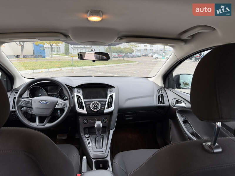 Седан Ford Focus 2017 в Киеве