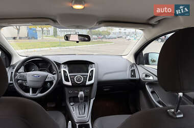 Седан Ford Focus 2017 в 