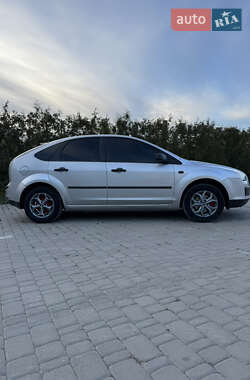 Хетчбек Ford Focus 2007 в 