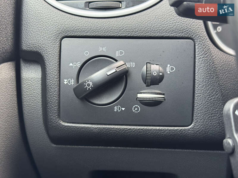 Хетчбек Ford Focus 2008 в Стрию фото 49 Хетчбек Ford Focus 2008 в Стрию