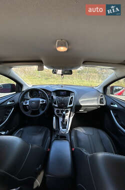 Седан Ford Focus 2013 в 