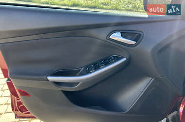 Седан Ford Focus 2013 в 