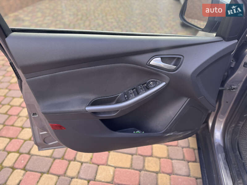 Універсал Ford Focus 2012 в Рівному фото 6 Універсал Ford Focus 2012 в Рівному