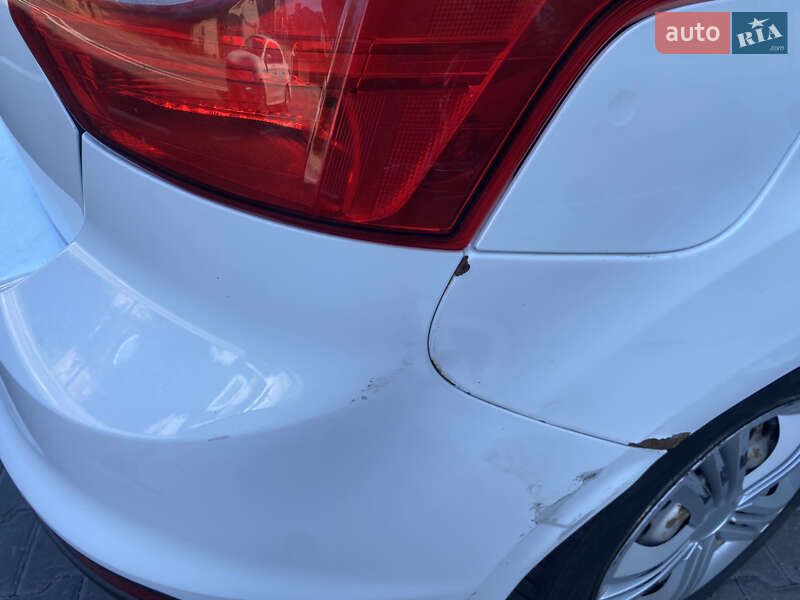 Хетчбек Ford Focus 2012 в Софіївській Борщагівці фото 5 Хетчбек Ford Focus 2012 в Софіївській Борщагівці