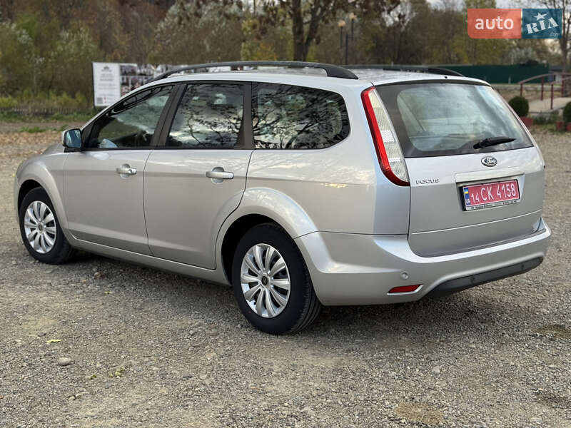 Універсал Ford Focus 2010 в Долині фото 11 Універсал Ford Focus 2010 в Долині