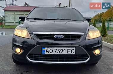 Седан Ford Focus 2008 в  фото 6 Седан Ford Focus 2008 в
