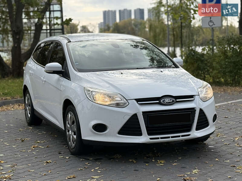 Универсал Ford Focus 2013 в Киеве фото 7 Универсал Ford Focus 2013 в Киеве