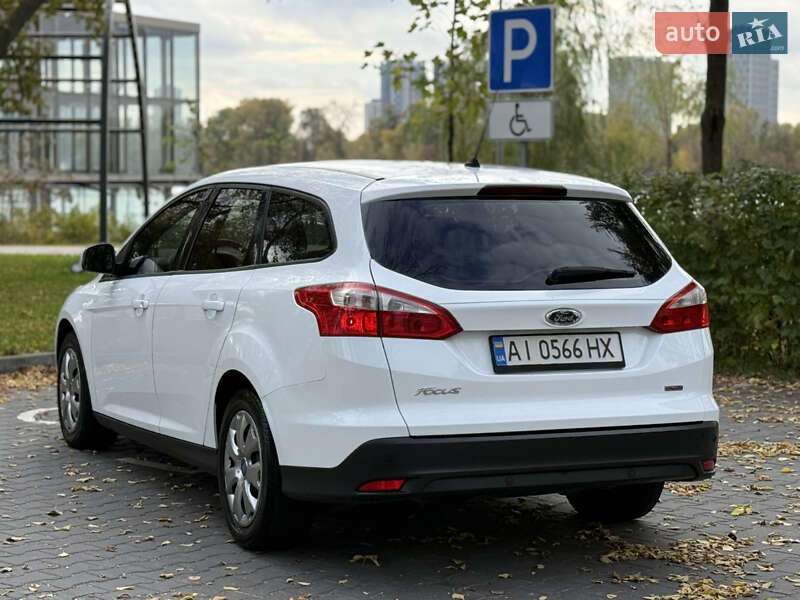 Универсал Ford Focus 2013 в Киеве фото 11 Универсал Ford Focus 2013 в Киеве