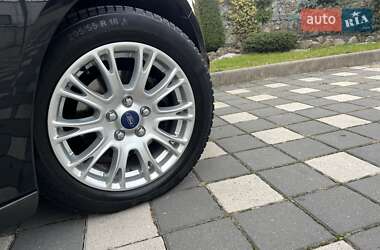 Універсал Ford Focus 2013 в  фото 31 Універсал Ford Focus 2013 в
