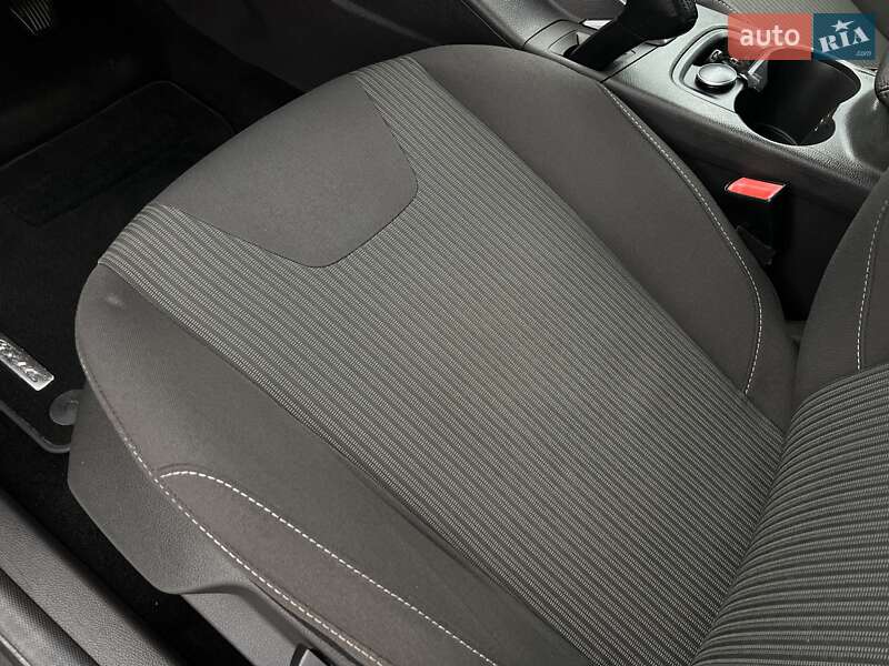 Универсал Ford Focus 2013 в Стрые