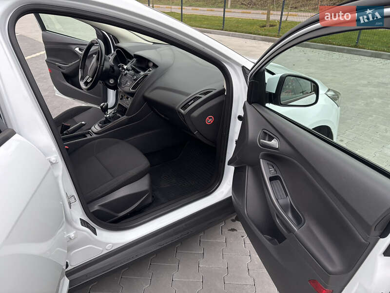 Хэтчбек Ford Focus 2016 в Ирпене фото 16 Хэтчбек Ford Focus 2016 в Ирпене