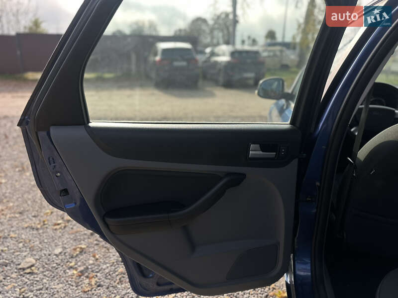 Хэтчбек Ford Focus 2009 в Виннице фото 36 Хэтчбек Ford Focus 2009 в Виннице