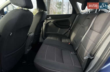 Хетчбек Ford Focus 2009 в  фото 38 Хетчбек Ford Focus 2009 в