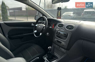 Хетчбек Ford Focus 2009 в  фото 49 Хетчбек Ford Focus 2009 в