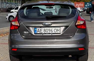 Хетчбек Ford Focus 2014 в  фото 6 Хетчбек Ford Focus 2014 в