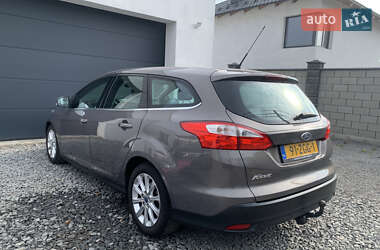 Універсал Ford Focus 2012 в  фото 7 Універсал Ford Focus 2012 в