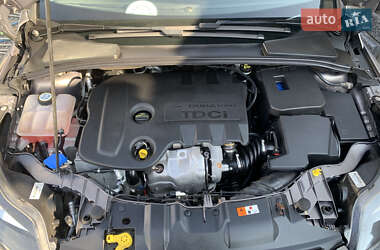 Універсал Ford Focus 2012 в  фото 24 Універсал Ford Focus 2012 в