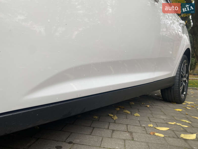 Седан Ford Focus 2011 в Каменец-Подольском фото 12 Седан Ford Focus 2011 в Каменец-Подольском