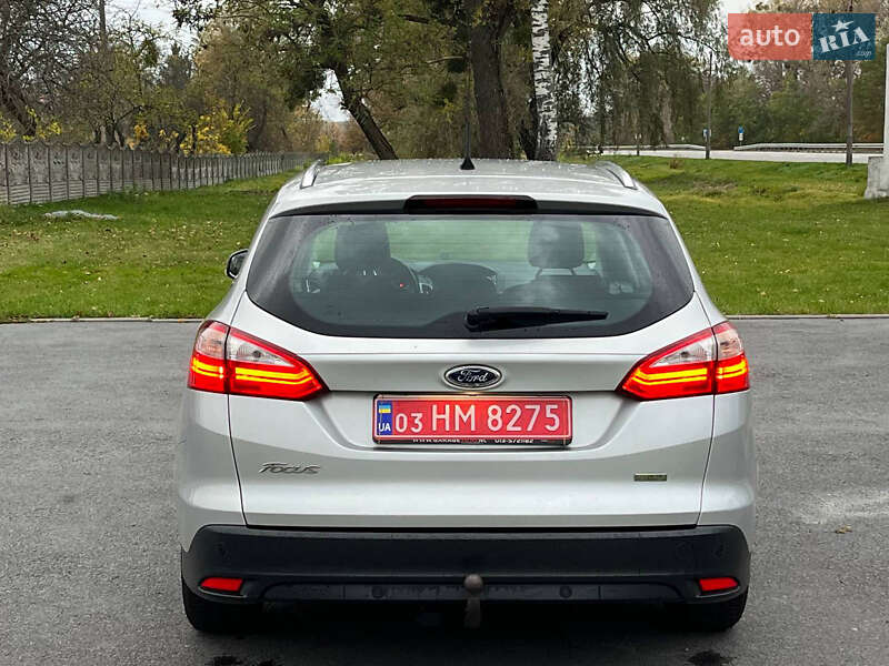 Універсал Ford Focus 2013 в Звягелі