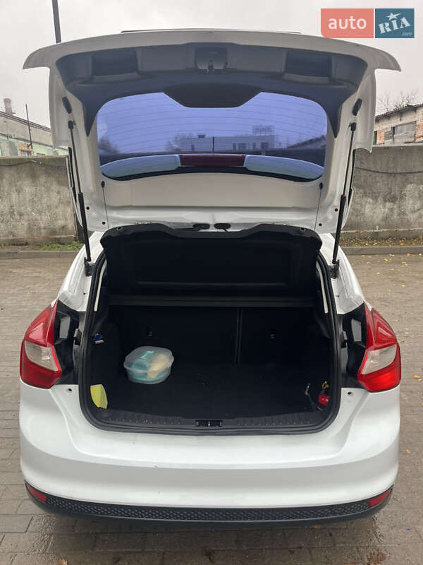 Хэтчбек Ford Focus 2013 в Сумах фото 9 Хэтчбек Ford Focus 2013 в Сумах