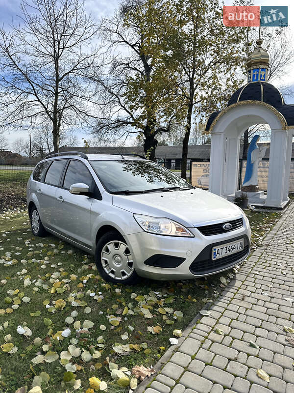 Ford Focus 2010 Ford Focus 2010