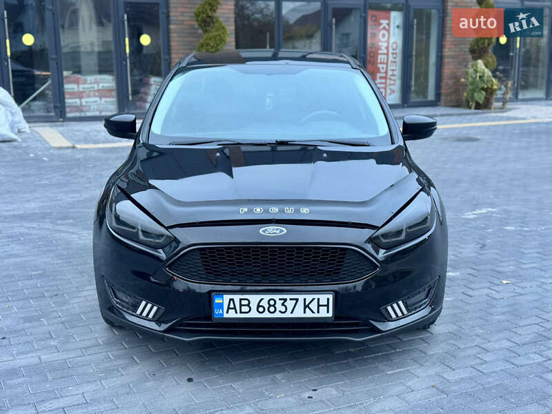 Седан Ford Focus 2015 в Виннице