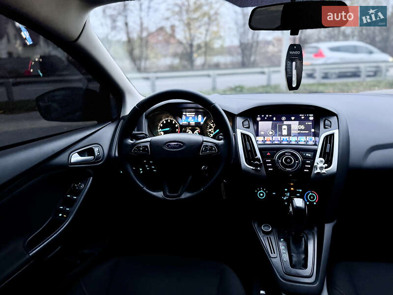 Седан Ford Focus 2015 в Виннице
