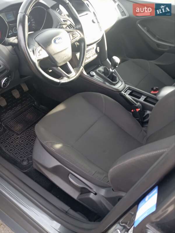 Універсал Ford Focus 2015 в Луцьку фото 15 Універсал Ford Focus 2015 в Луцьку