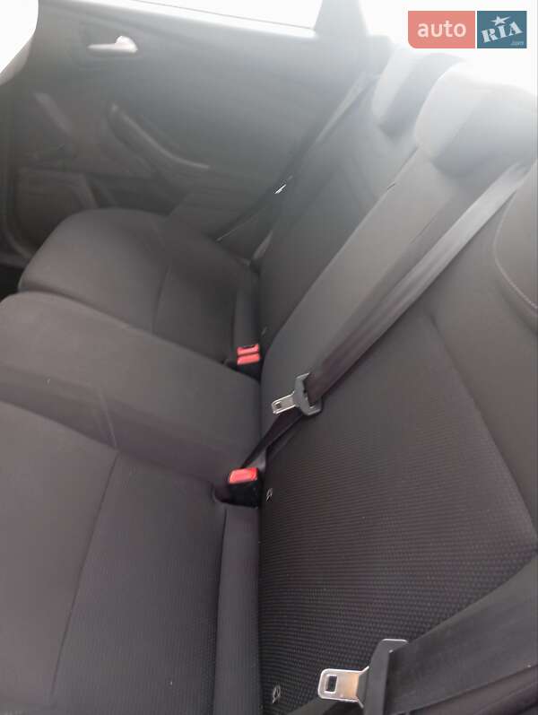 Універсал Ford Focus 2015 в Луцьку фото 20 Універсал Ford Focus 2015 в Луцьку