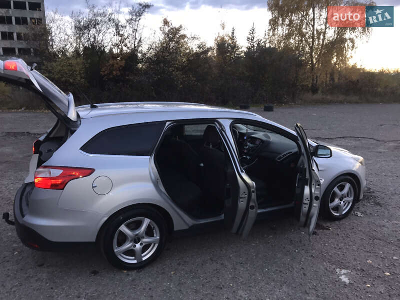 Универсал Ford Focus 2013 в Львове