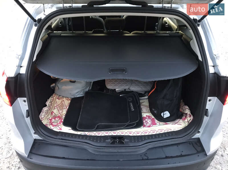 Универсал Ford Focus 2013 в Львове