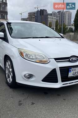 Седан Ford Focus 2013 в Киеве Седан Ford Focus 2013 в Киеве